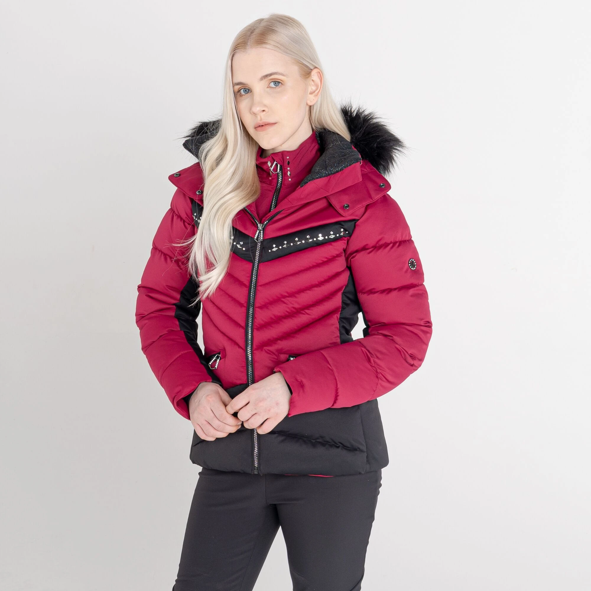 Dare2B Dare 2b Women's Bejewel II Waterproof Ski Jacket Beetroot/ Black - Image 2